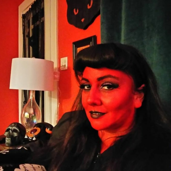 Fun Fashion - Picture 3 of 16